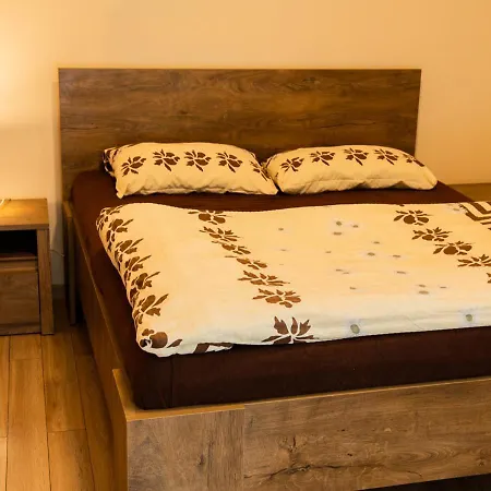 Kompleks wypoczynkowy Centrum Naturystyczne Cezar 2*