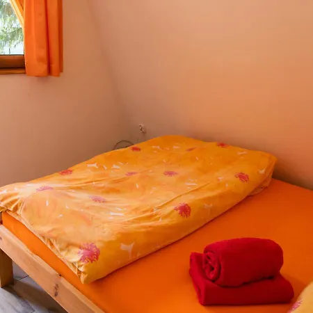 Kompleks wypoczynkowy Centrum Naturystyczne Cezar 2*