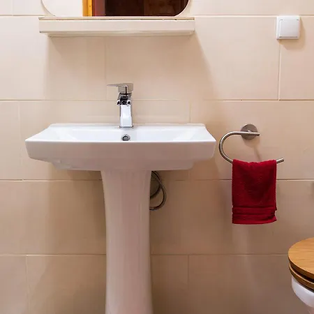 Kompleks wypoczynkowy Centrum Naturystyczne Cezar