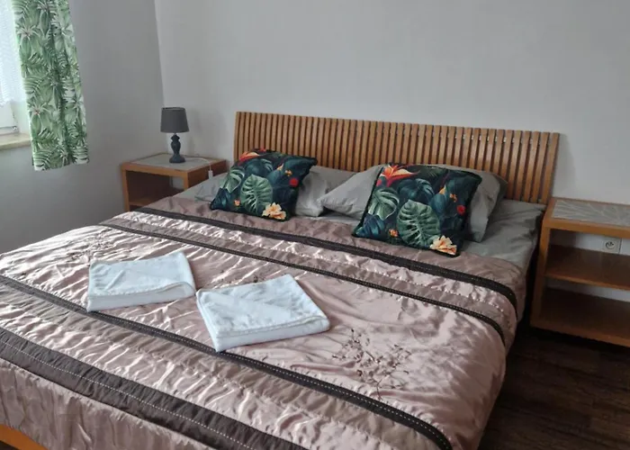Cezar Naturyzm Bielsko-Biala Holiday park 2*