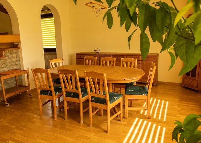 Cezar Naturyzm פארק נופש 2*